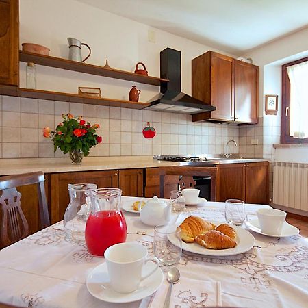 Agriturismo Le Colombe Assisi Room photo