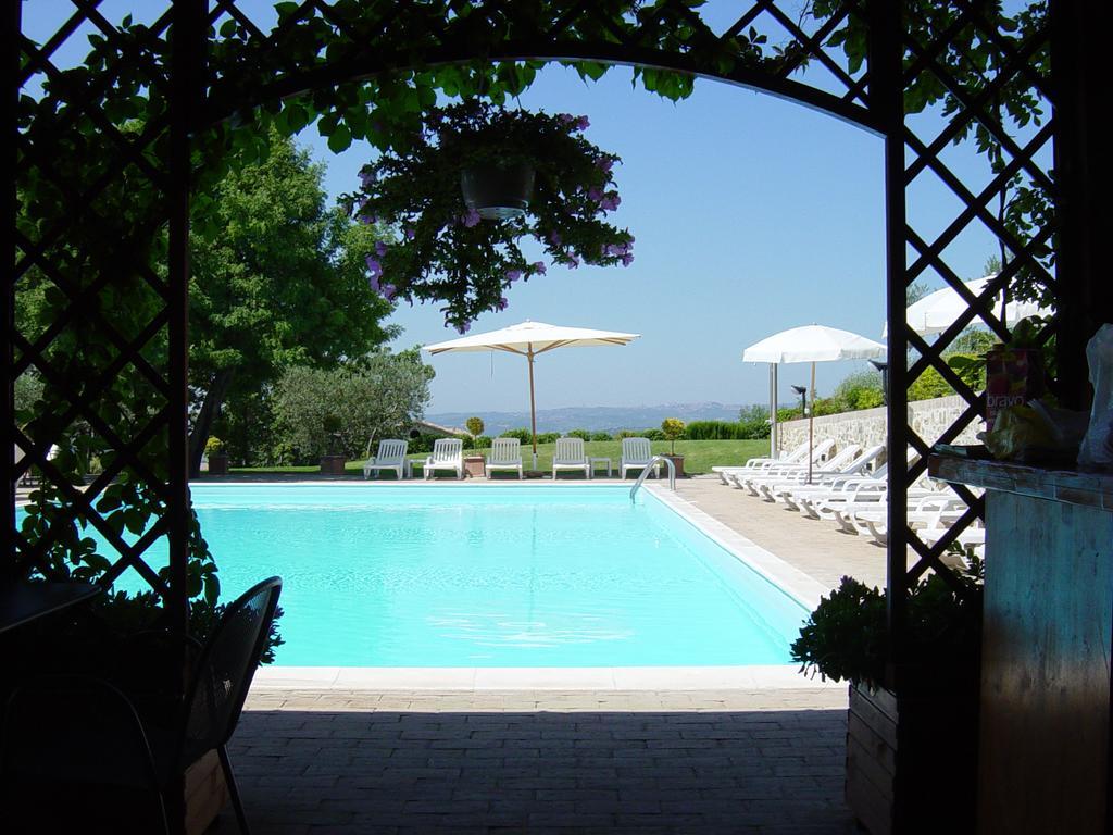 Agriturismo Le Colombe Assisi Exterior photo